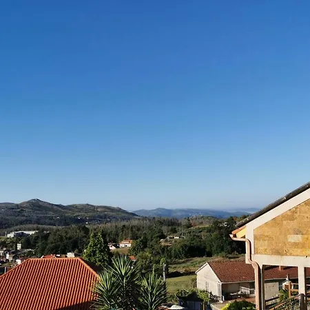 Casa Baixo O Castelo Ponte Caldelas